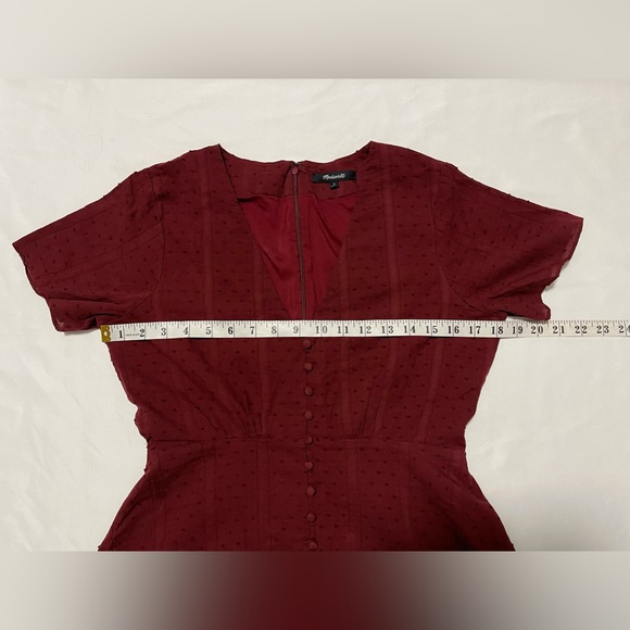 Madewell Button-Front Swing Dress in Swiss Dot - Picture 10 of 14